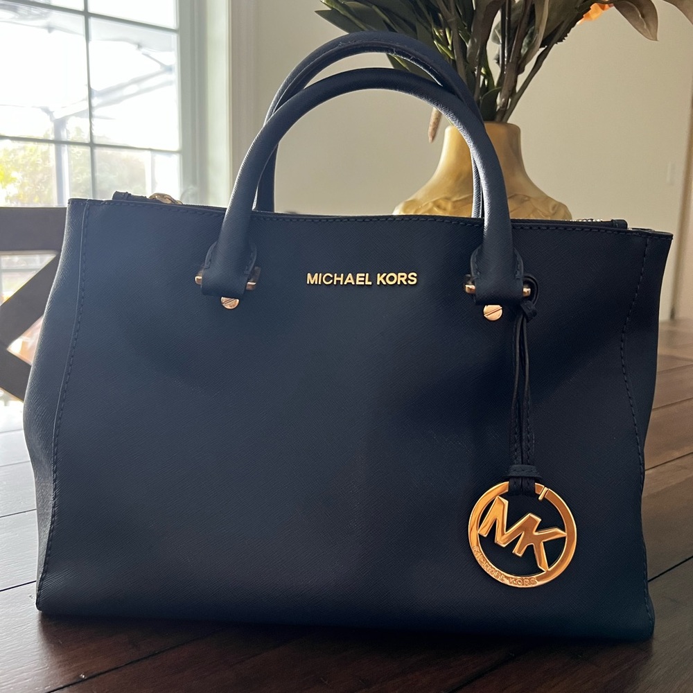 Michael Kors Medium Sutton Saffiano Leather Satchel Bag!